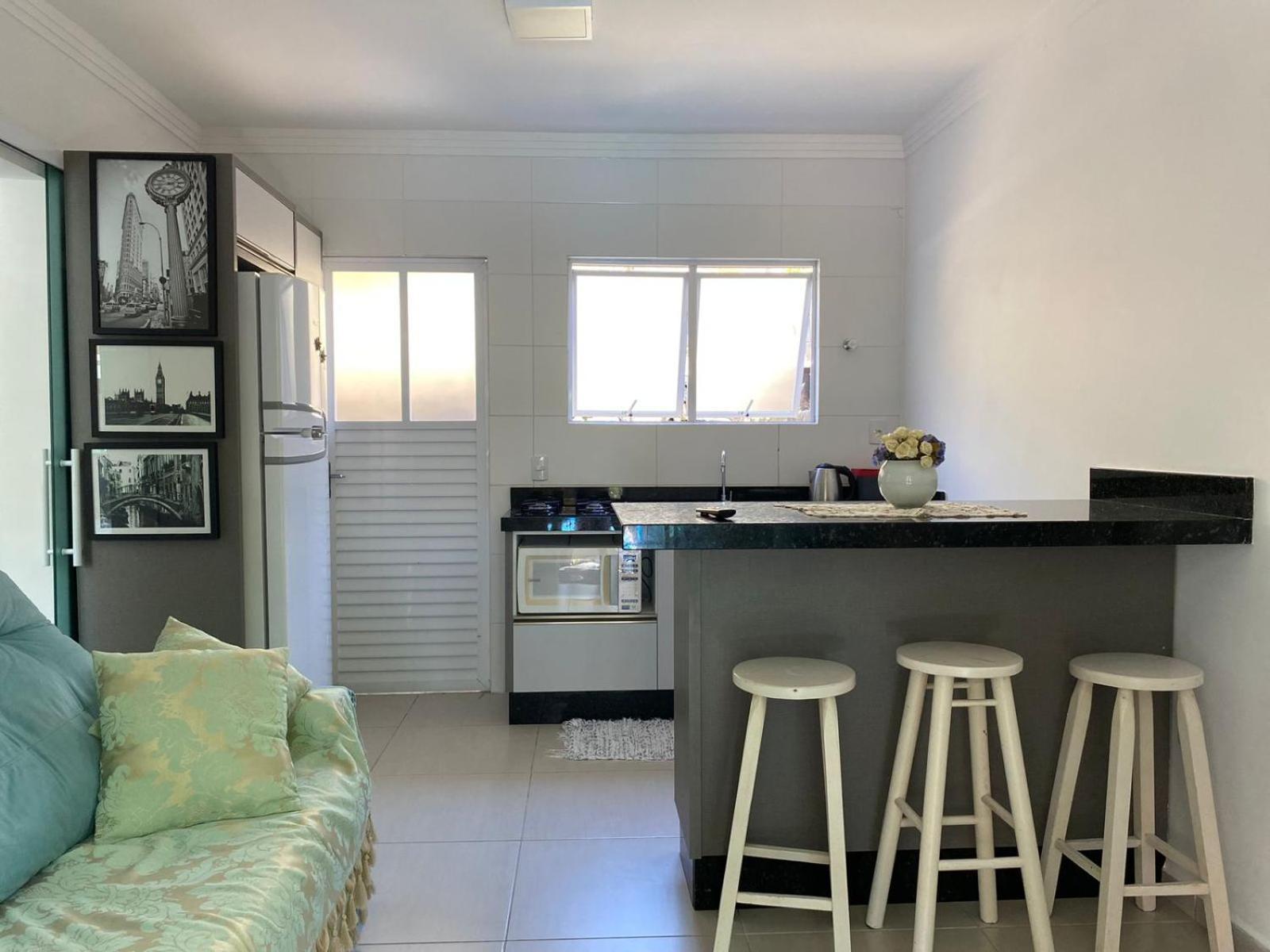 Willa Residencial Com Piscina Possui Jacuzzi Aquecida Com Hidromassagem Bombinhas Zewnętrze zdjęcie