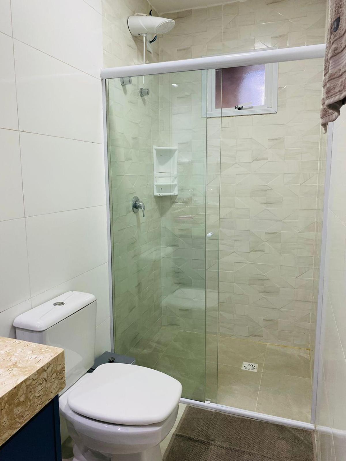 Willa Residencial Com Piscina Possui Jacuzzi Aquecida Com Hidromassagem Bombinhas Zewnętrze zdjęcie